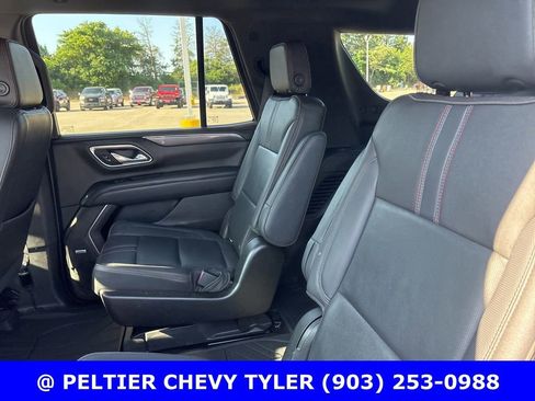 Used 2021 Chevrolet Tahoe RST w/ Luxury Package RWD image 20