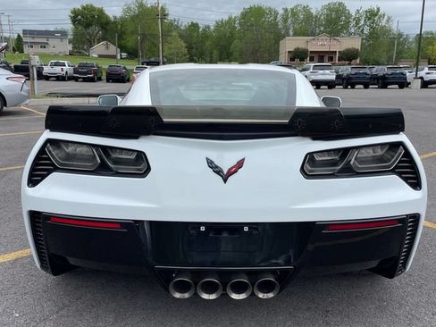 Used 2018 Chevrolet Corvette Z06 RWD image 6