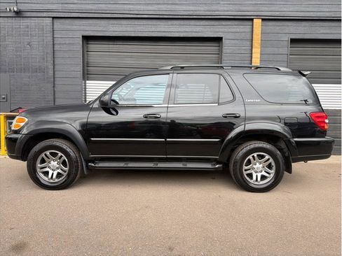 Used 2004 Toyota Sequoia Limited AWD/4WD image 6