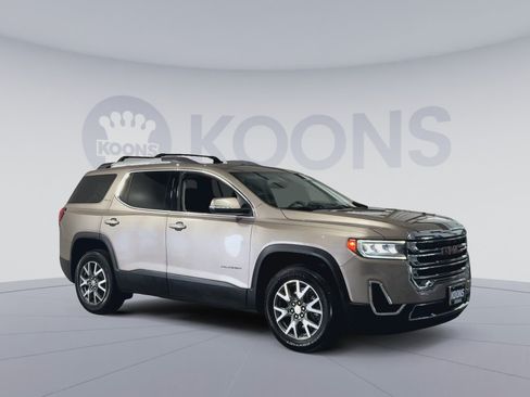 Used 2022 GMC Acadia SLE w/ Driver Convenience Package AWD/4WD image 2