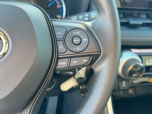 New 2025 Toyota RAV4 LE image 28
