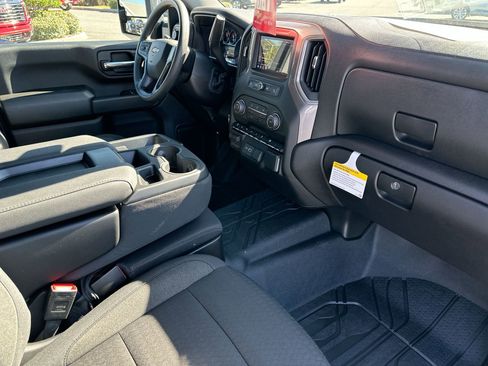 New 2026 Chevrolet Silverado 2500 Custom w/ Custom Value Package image 10