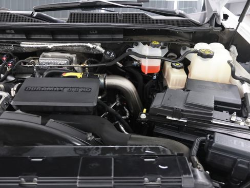 Used 2022 Chevrolet Silverado 2500 LT w/ Convenience Package AWD/4WD image 17