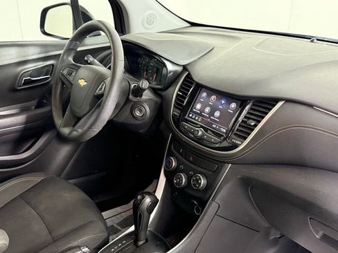 Used 2020 Chevrolet Trax LS w/ Tint and Cruise Package image 29