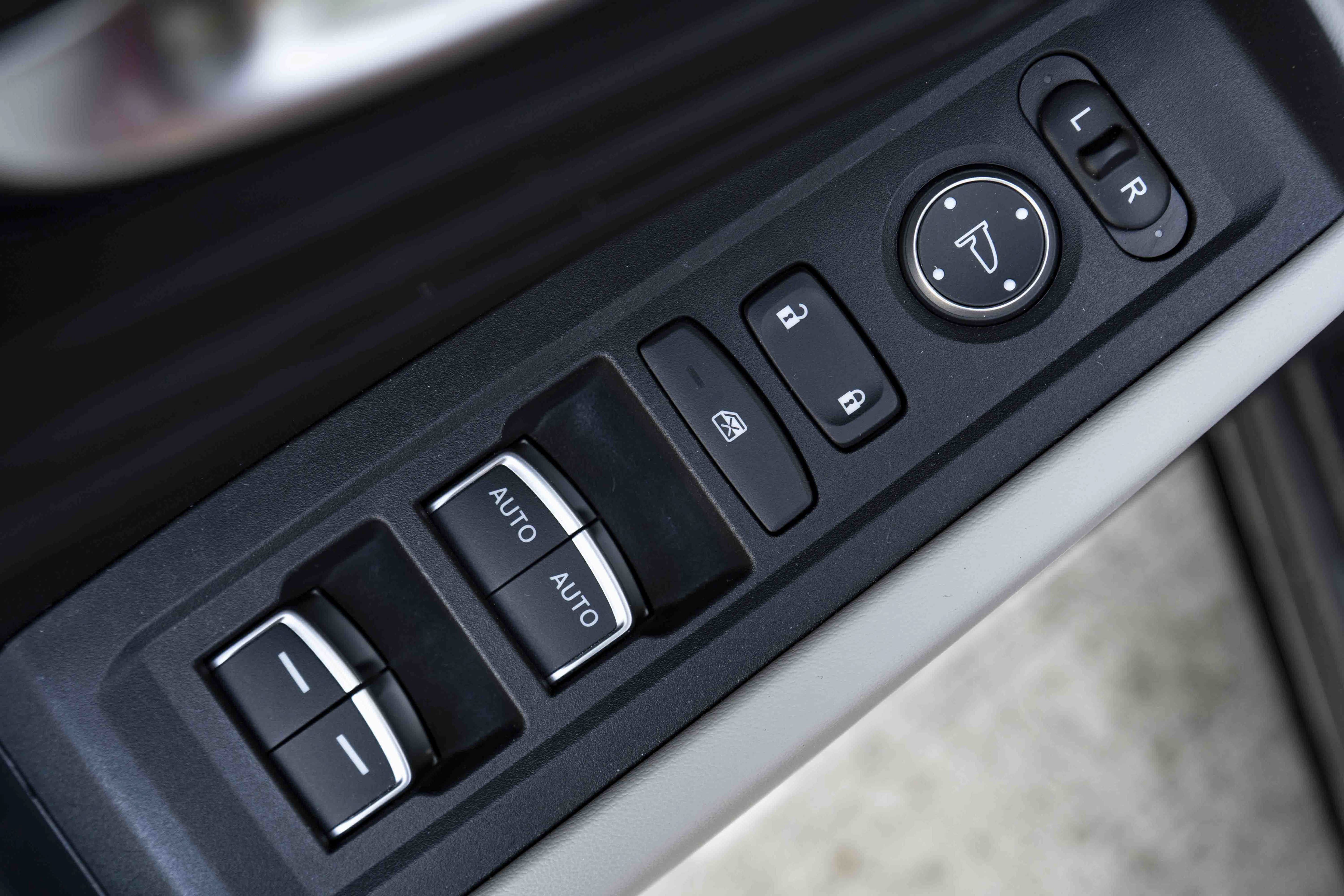Used 2024 Honda Accord EX-L image 38