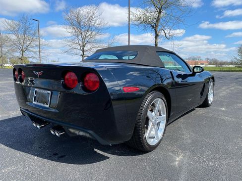 Used 2006 Chevrolet Corvette Convertible w/ Preferred Equipment Group RWD image 10