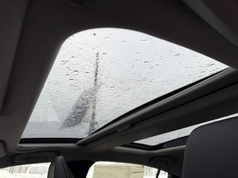 New 2026 Toyota Prius Plug-In Hybrid image 25