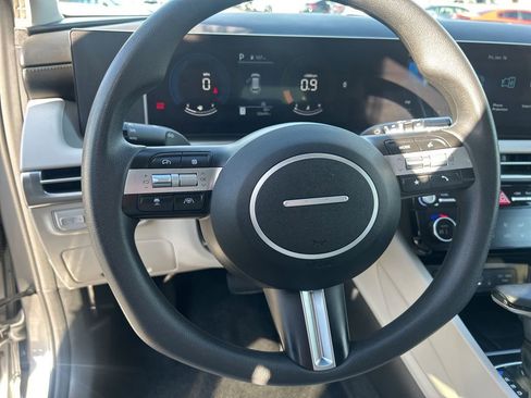 Used 2025 Hyundai Tucson SEL image 15