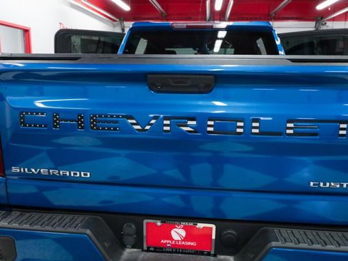 Used 2022 Chevrolet Silverado 1500 Custom RWD image 31