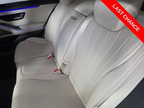 Certified 2023 Mercedes-Benz S 500 4MATIC image 16