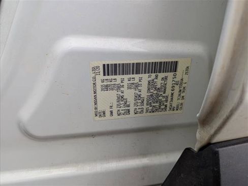 Used 2021 Nissan Rogue S image 28