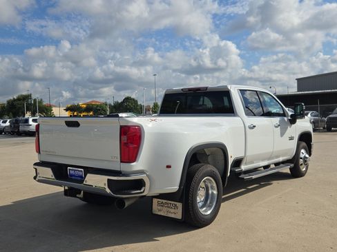 Used 2025 Chevrolet Silverado 3500 LTZ w/ LTZ Texas Edition AWD/4WD image 3