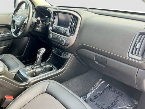 Used 2022 GMC Canyon AT4 image 27