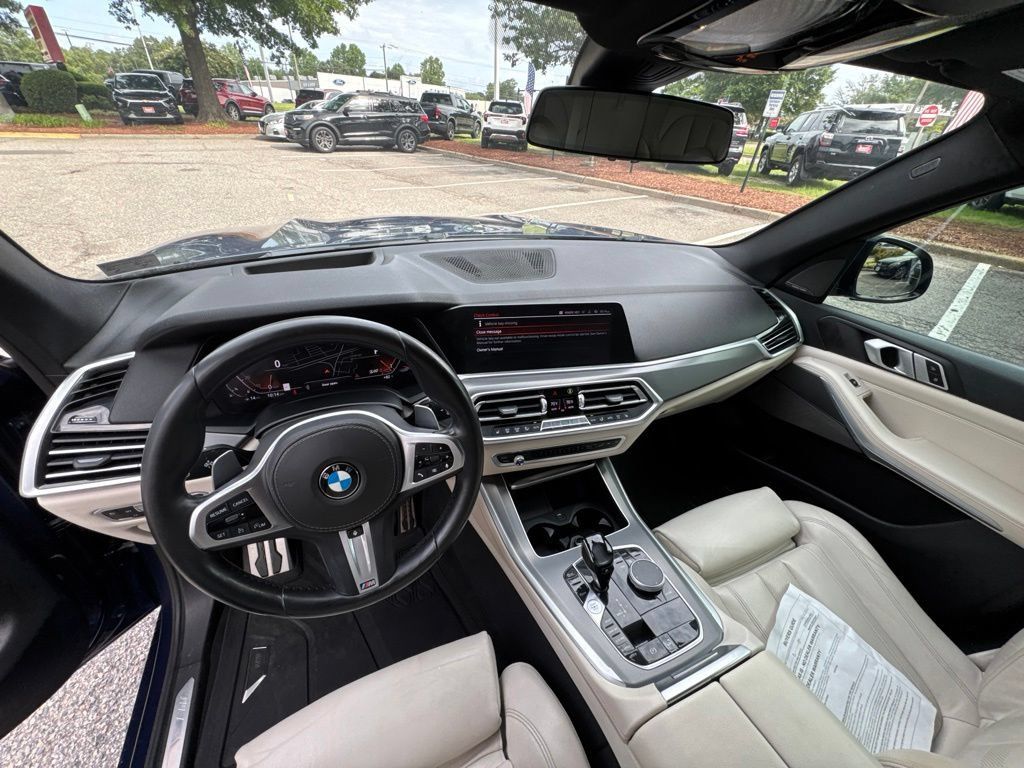 Used 2019 BMW X5 xDrive40i w/ M Sport Package AWD/4WD image 15