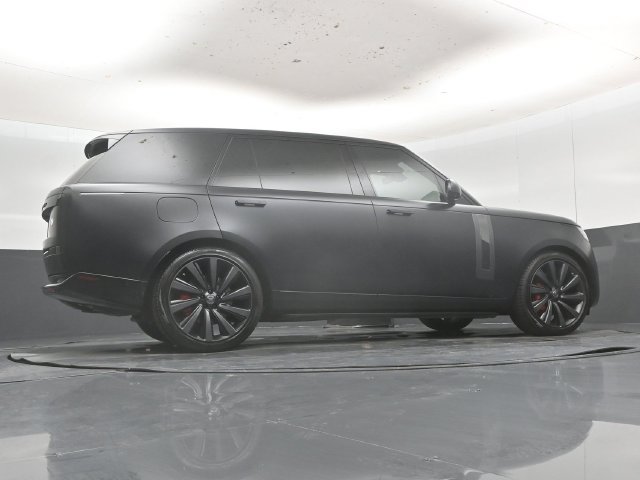 Used 2024 Land Rover Range Rover SV AWD/4WD image 52