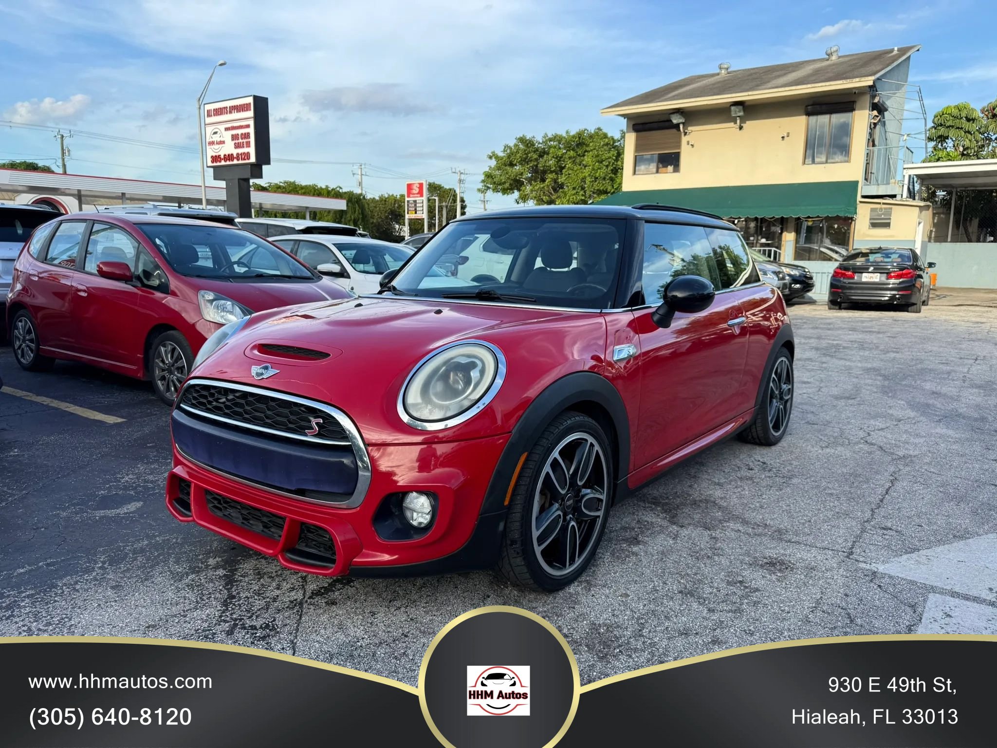 Used 2017 MINI Cooper S FWD image 1