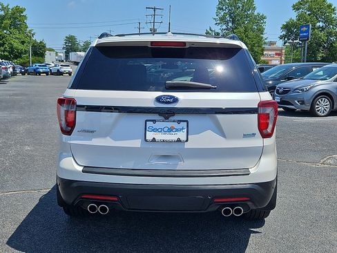 Used 2019 Ford Explorer Sport w/ Ford Safe & Smart Package AWD/4WD image 6
