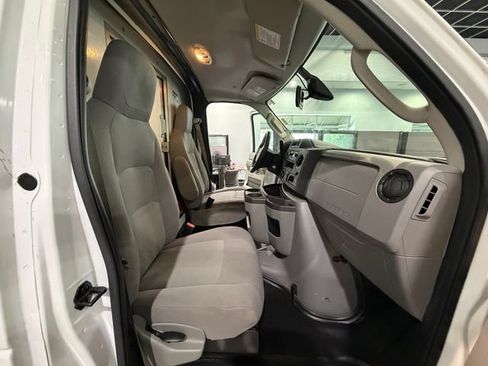 Used 2024 Ford E-350 and Econoline 350 Super Duty w/ Driver's Safety Package RWD image 11