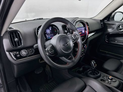 Used 2021 MINI Cooper Countryman S w/ Premium Package FWD image 9