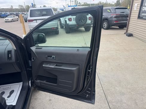 Used 2010 Ford Edge SEL image 15