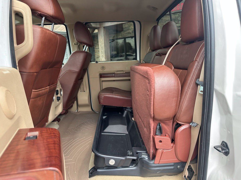 Used 2011 Ford F250 King Ranch w/ King Ranch w/Chrome Pkg AWD/4WD image 38