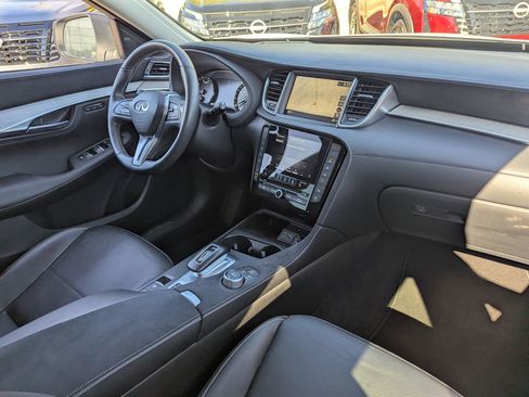 Certified 2023 INFINITI QX50 Sensory AWD/4WD image 13