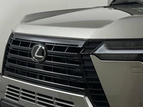 Certified 2025 Lexus GX 550 w/ Accessory Package (2T) AWD/4WD image 14