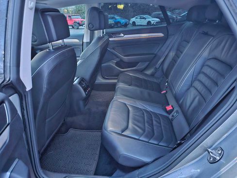 Used 2019 Volkswagen Arteon SEL Premium image 16