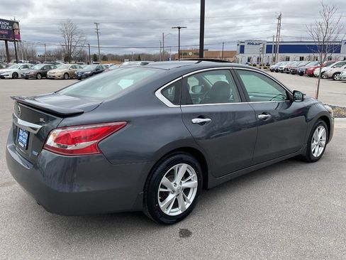 Used 2013 Nissan Altima 2.5 SL w/ Technology Pkg image 7