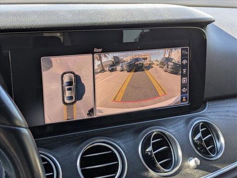 Used 2019 Mercedes-Benz E 300 image 14