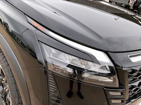 New 2026 Nissan Pathfinder Rock Creek AWD/4WD image 13