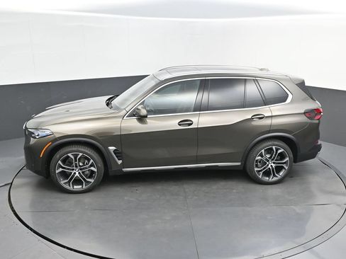 New 2026 BMW X5 xDrive40i AWD/4WD image 35