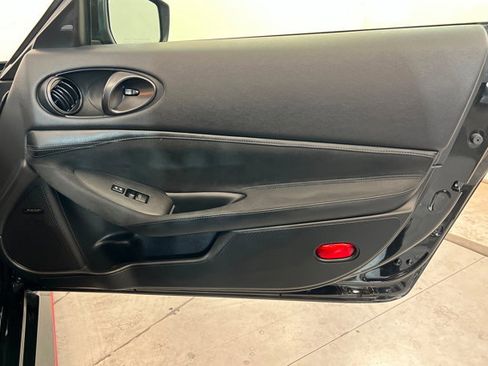 Used 2024 Nissan Z NISMO w/ Floor Mat Package RWD image 14