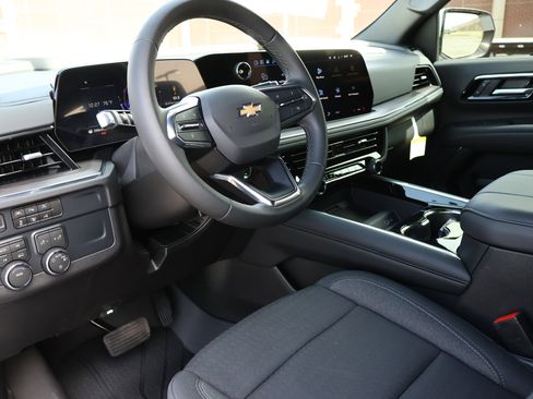 New 2026 Chevrolet Tahoe LS image 3