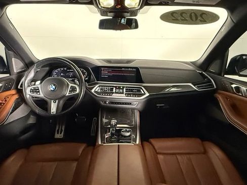 Used 2022 BMW X5 M50i w/ Executive Package AWD/4WD image 15