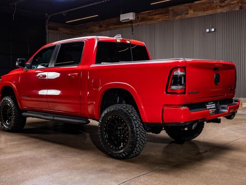 Used 2021 RAM 1500 Laramie AWD/4WD image 6