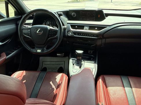 Used 2019 Lexus UX 200 F Sport w/ F Sport Premium Package FWD image 19
