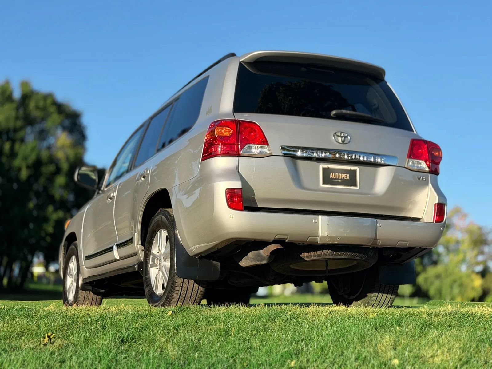 Used 2013 Toyota Land Cruiser AWD/4WD image 49