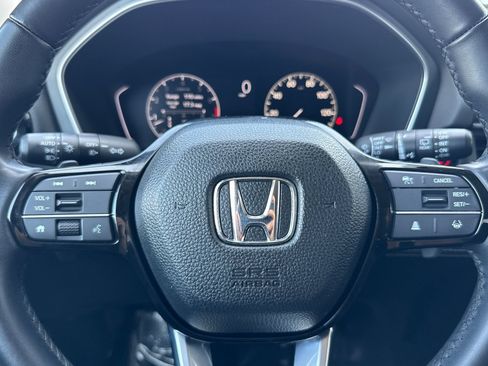 Certified 2023 Honda Pilot Touring image 11