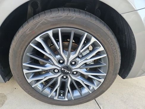Used 2024 Kia Forte GT-Line FWD image 18