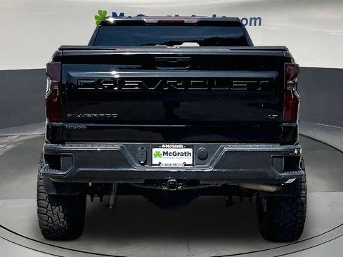 Used 2021 Chevrolet Silverado 1500 LT AWD/4WD image 6