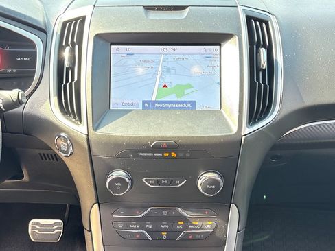 Used 2020 Ford Edge ST-Line image 23