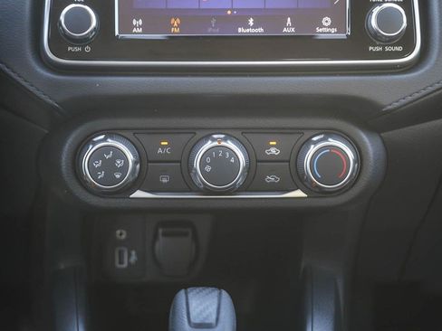 Used 2025 Nissan Versa S w/ Trunk Package FWD image 12