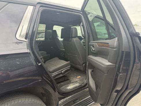 Used 2024 Chevrolet Tahoe High Country w/ Premium Package image 6