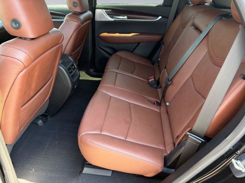 Certified 2023 Cadillac XT5 Sportv AWD/4WD image 14