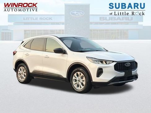 Used 2024 Ford Escape Active AWD/4WD image 1