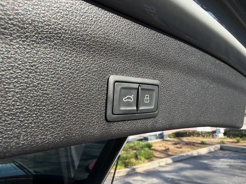 Used 2021 Audi RS 6 image 35