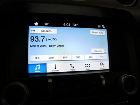 Used 2019 Ford Mustang Premium RWD image 20