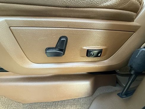 Used 2019 RAM 2500 Limited image 17