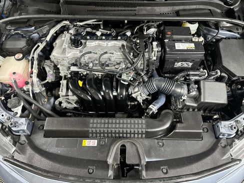 Used 2020 Toyota Corolla LE FWD image 27